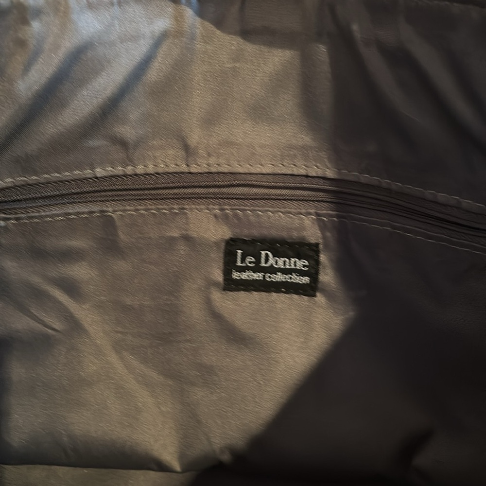 Le Donne Leather Collection Shoulder Bag Medium Size Purse Gray Zip Pocket - Picture 7 of 11